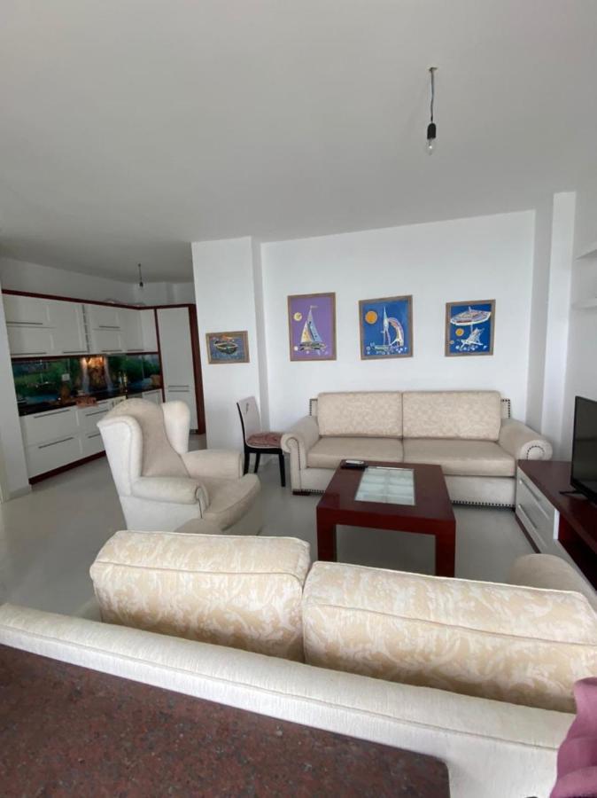 Beach Luxury Apartment Shengjin Lezhe Bagian luar foto